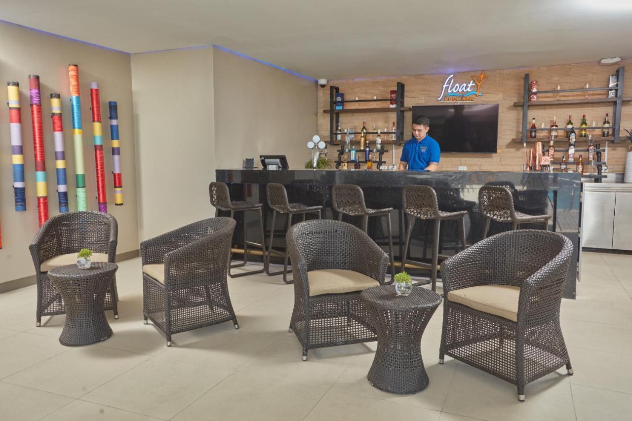 Belmont Hotel Mactan Lapu-Lapu City Exterior foto