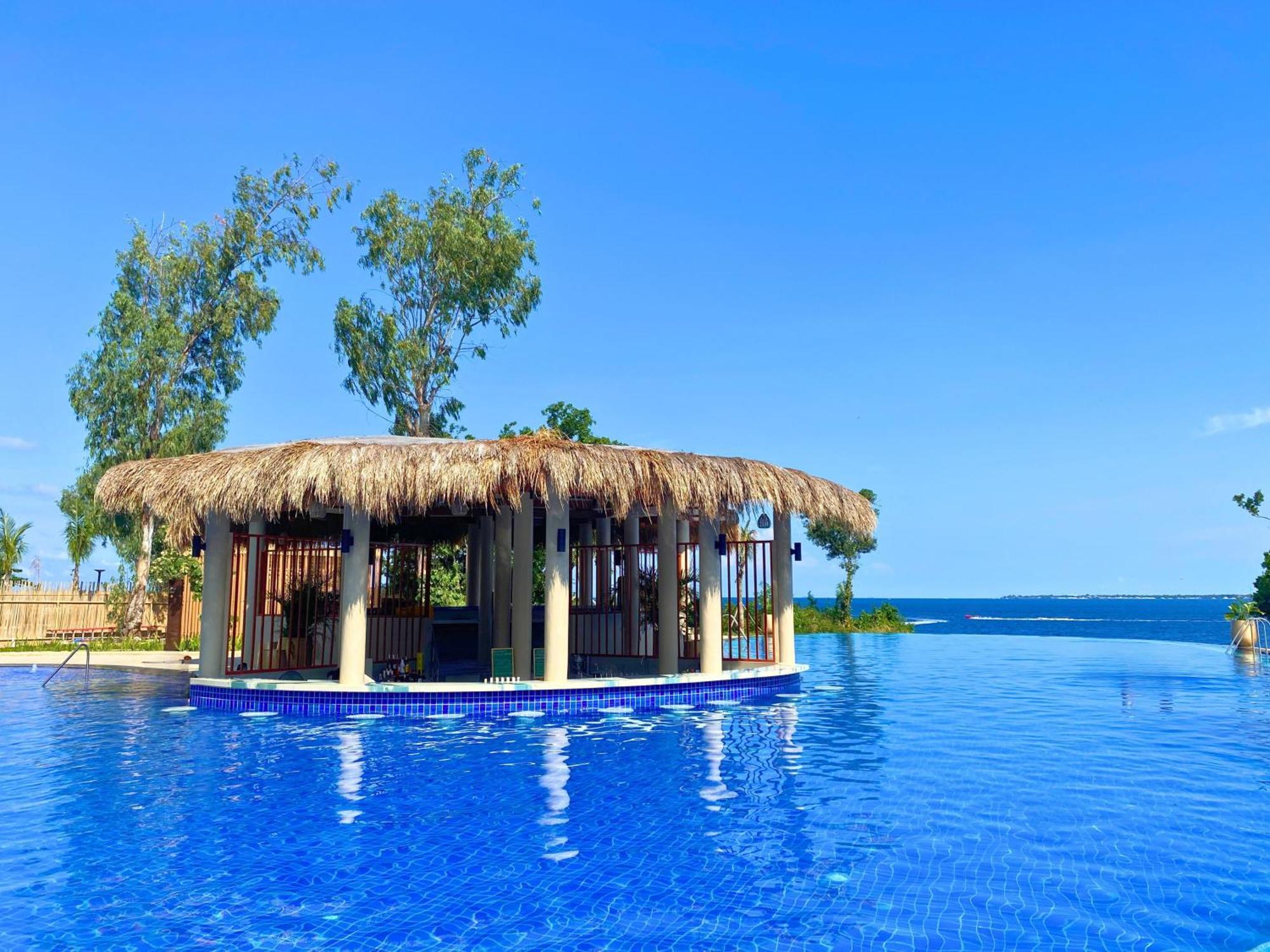 Belmont Hotel Mactan Lapu-Lapu City Exterior foto