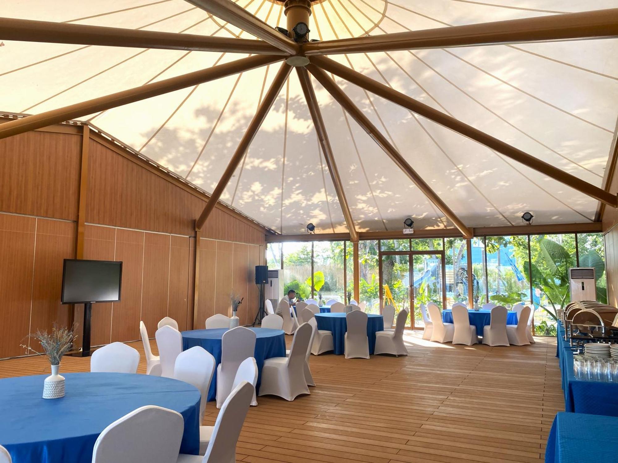 Belmont Hotel Mactan Lapu-Lapu City Exterior foto