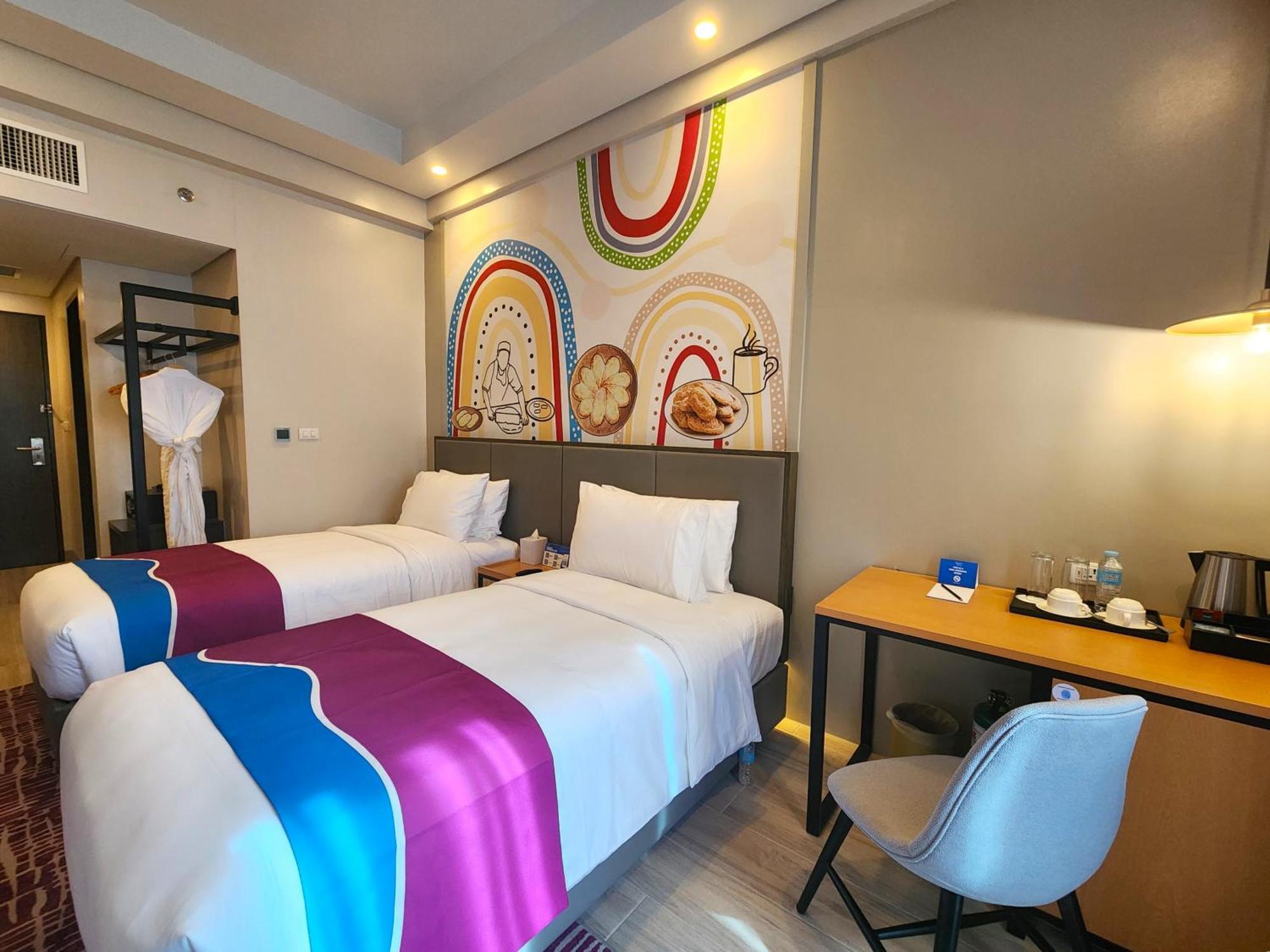 Belmont Hotel Mactan Lapu-Lapu City Exterior foto