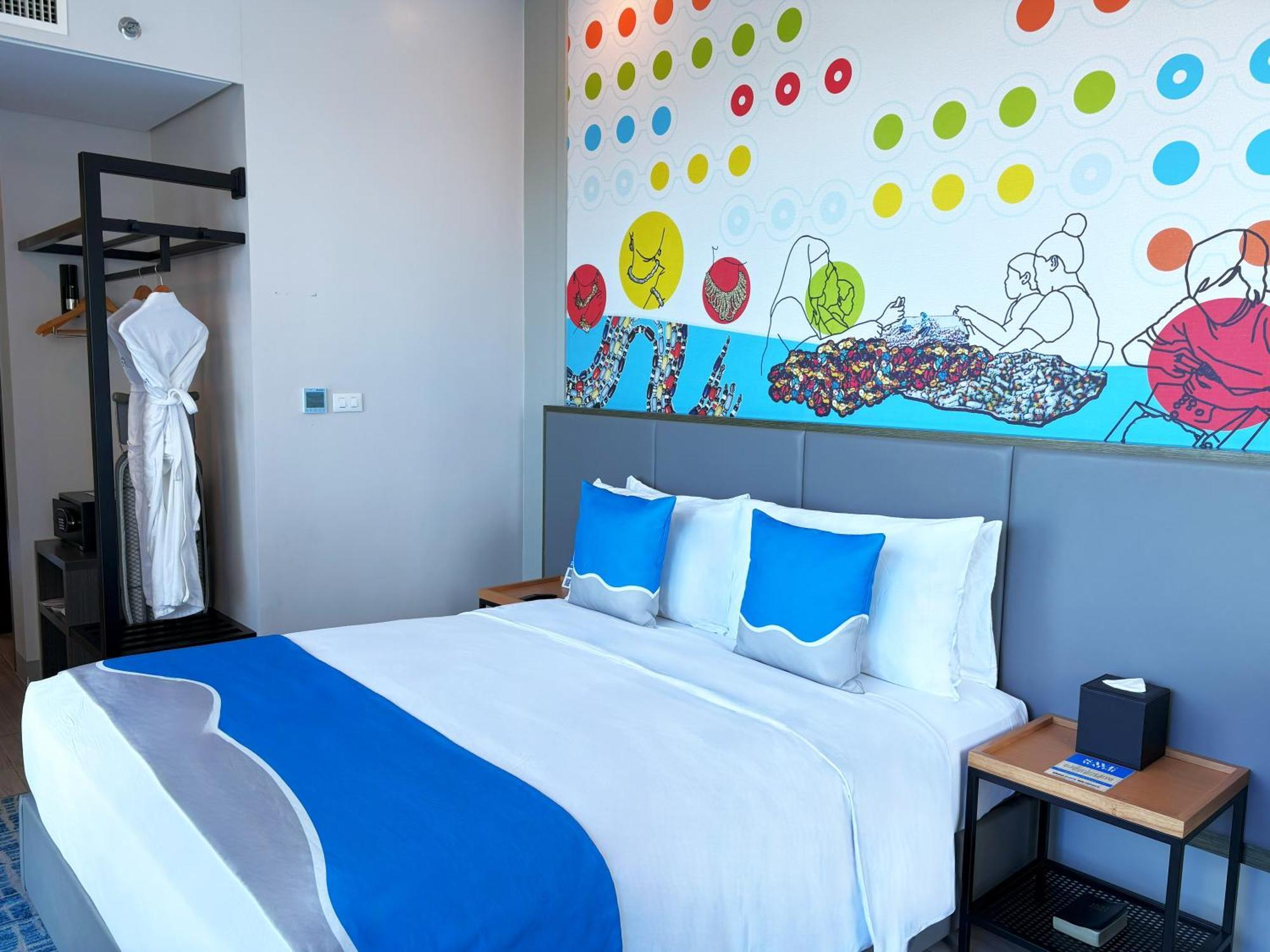 Belmont Hotel Mactan Lapu-Lapu City Exterior foto